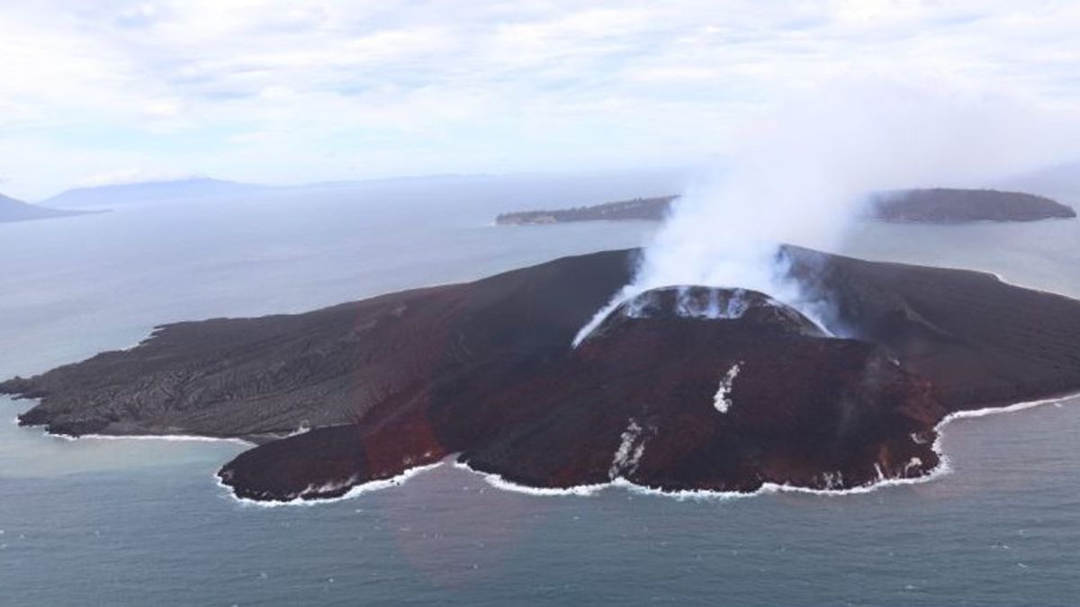 Mount Anak Krakatau Is On Standby, Head Of BNPB: Stay Alert, But Don't Panic