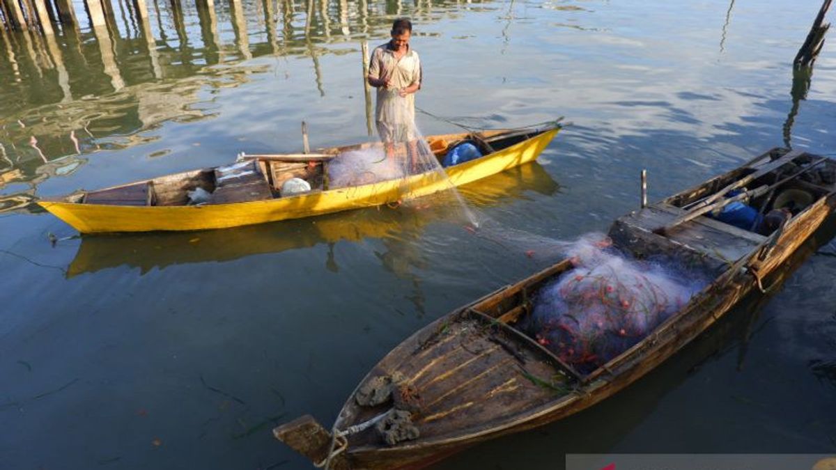 2023年のAPBDを通じて、タンジュンピナン市政府はBPJS雇用拠出金523人の漁師を負担します