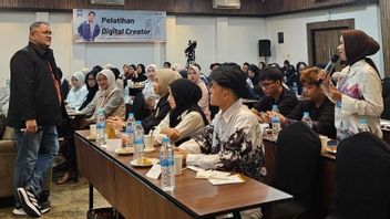 Berbicara di Depan Content Creator, Teguh Santosa Bandingkan Empat Pemimpin Besar Indonesia