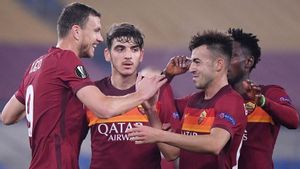 Hasil Liga Europa: Roma Melaju, PSV Terdepak