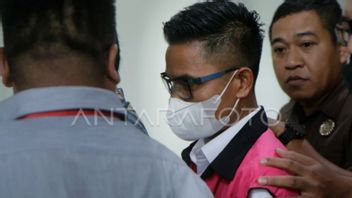 NTBのDPRDの3人のメンバーの最初の裁判は、2月27日に開催されました