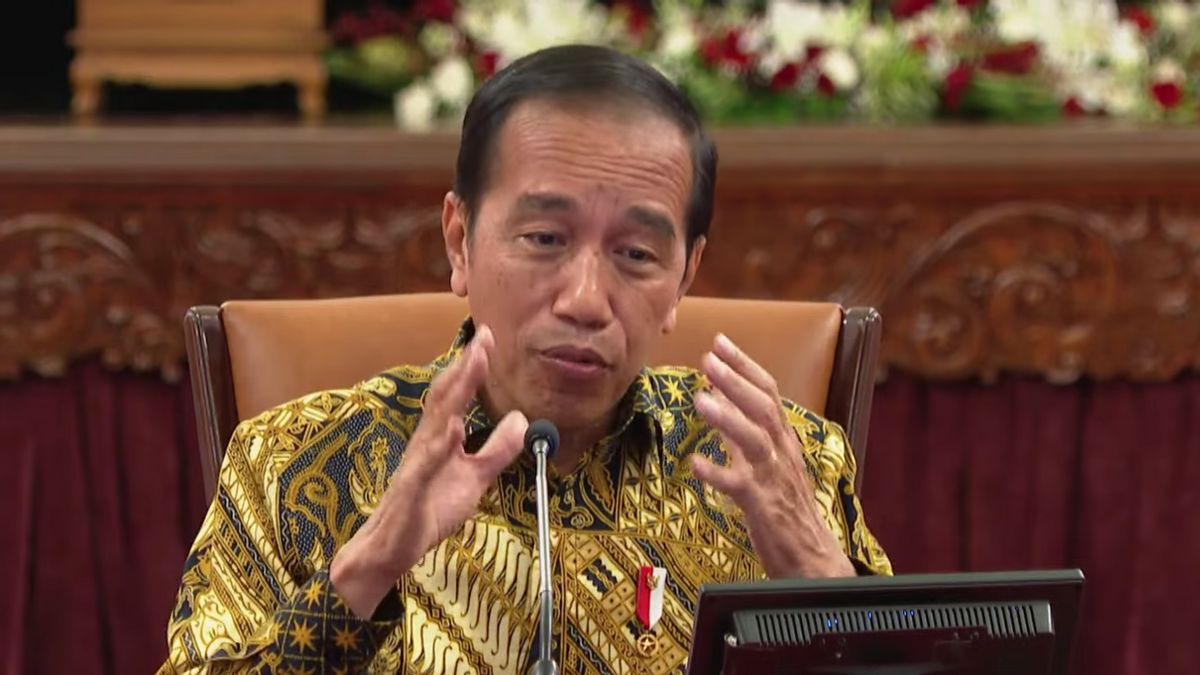 Perppu Cipta Kerja Tiba-tiba Terbit, Jokowi: Kita Diintip Ancaman Ketidakpastian Global