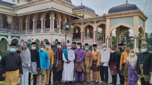 Masyarakat Melayu Minta Bobby Nasution Batalkan Kebijakan ASN Pakai Baju Adat 