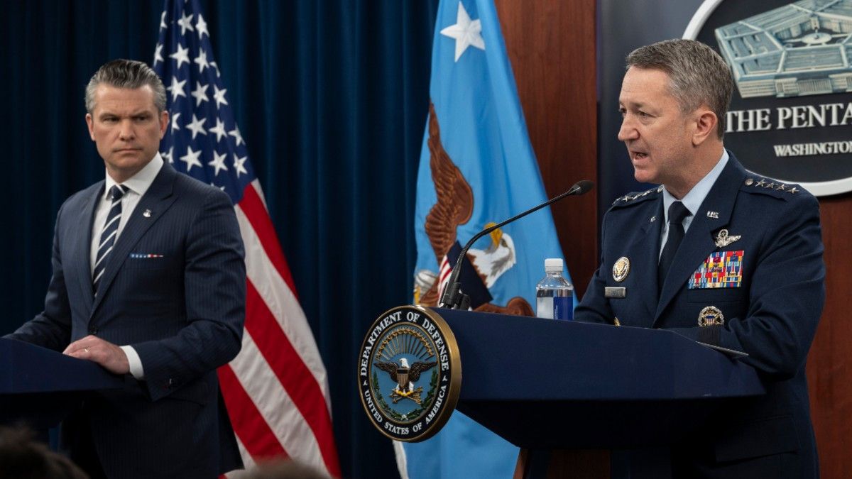 Beside Defense Secretary Hegseth, US General Reveals Iran Ceasefire is Just a War Pause