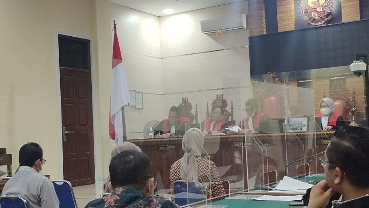 Unila Student Admission Bribery Session Reveals Ex-Rector Karomani Deposit At Bank Lampung Rp1 Billion