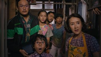 It's Super Irit Family: Comedy-drama chaud de la famille Sasono