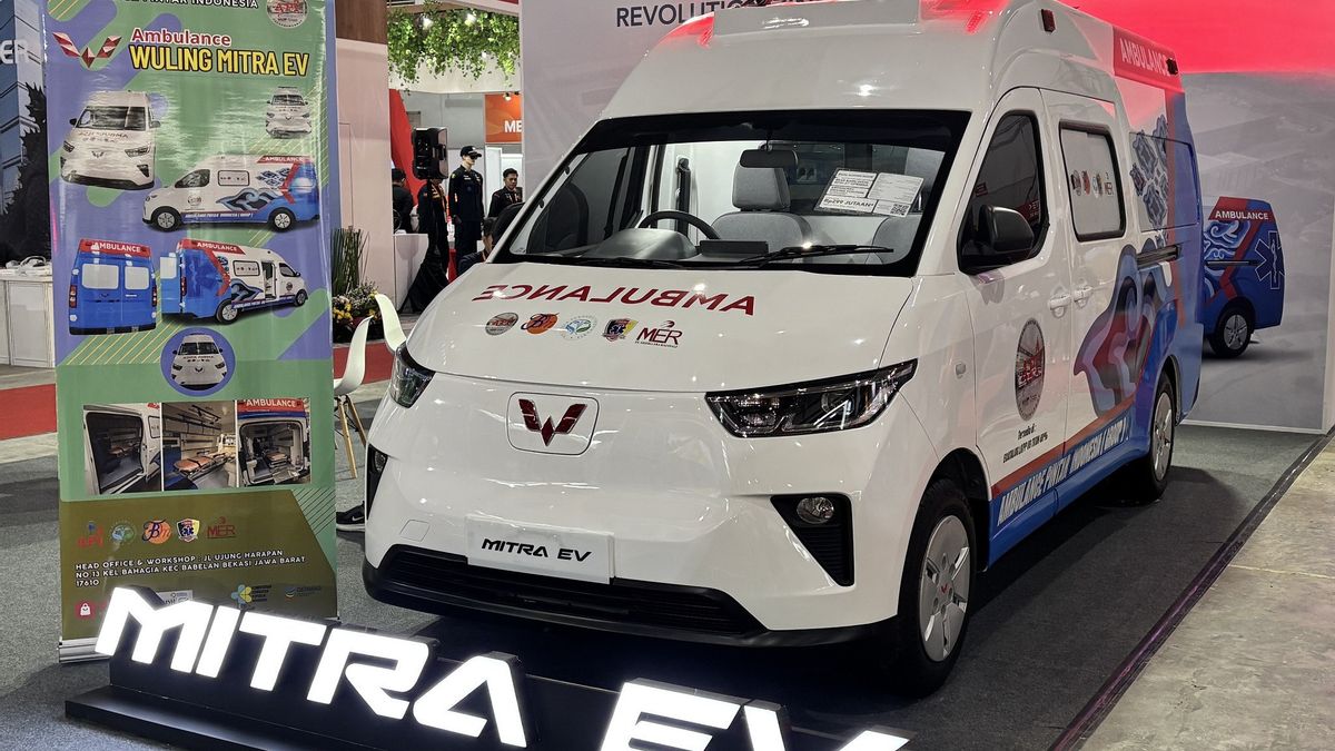 Komitmen Terhadap Kesehatan dan Lingkungan, Wuling Boyong Mitra EV Ambulans Go Green di EDRR 2025