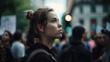 هل تشعر بأن حياتك فارغة ومضنية؟ هذه هي أعراض الاكتئاب الوجودي التي يجب الانتباه إليها