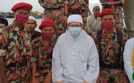 'Jempol' Tengku Zul Aktif, Soroti Kerugian Rp7 Triliun Waskita Karya: yang Salah Bukan FPI Ya!