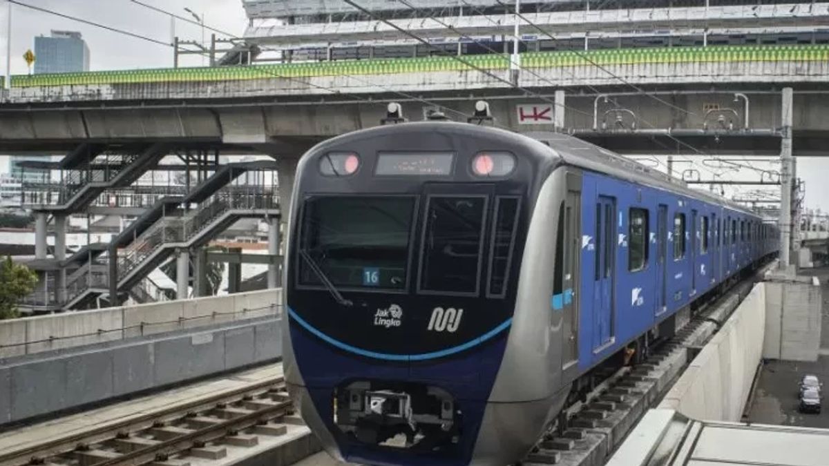 MRT fonctionne à partir de 3 heures du matin pendant le Festival de Jakarta