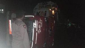 Truk Pengangkut Pupuk Terseret 20 Meter Usai Tertabrak KA  Kahuripan di Cilacap
