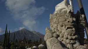    <i>Semeton</i>, BPBD Tegaskan Tak Ada Kaitan Gempa Karangasem dan Aktivitas Gunung Agung