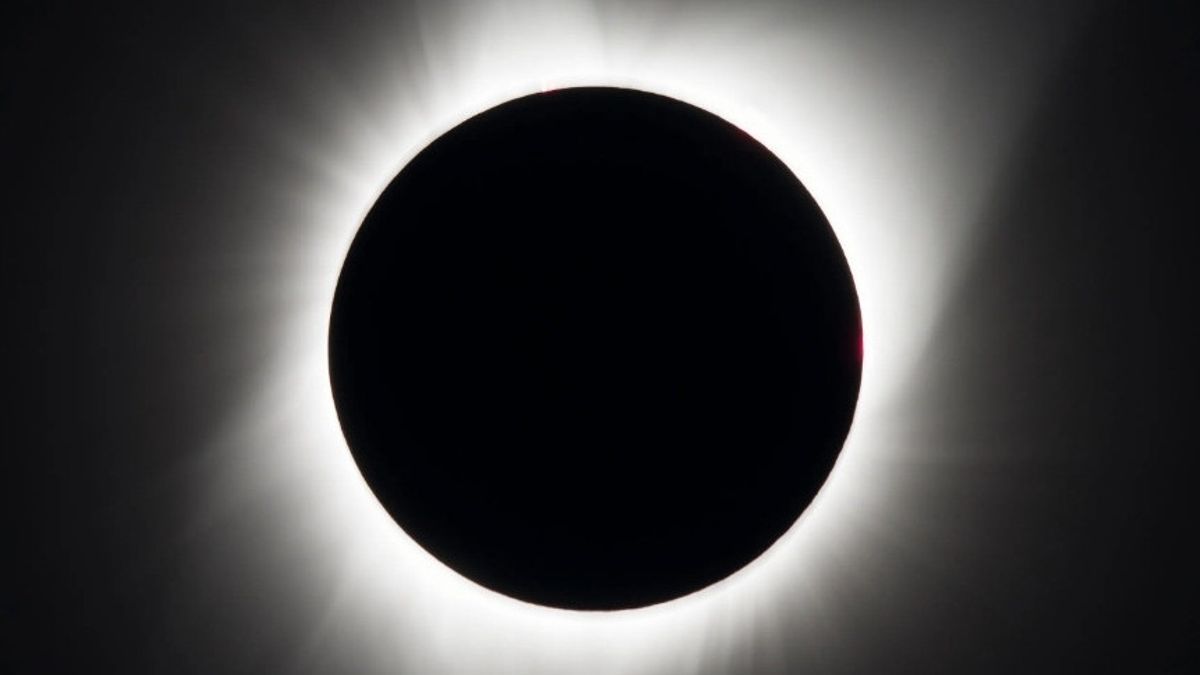 Comment observer un écrasement total de soleil avec la NASA