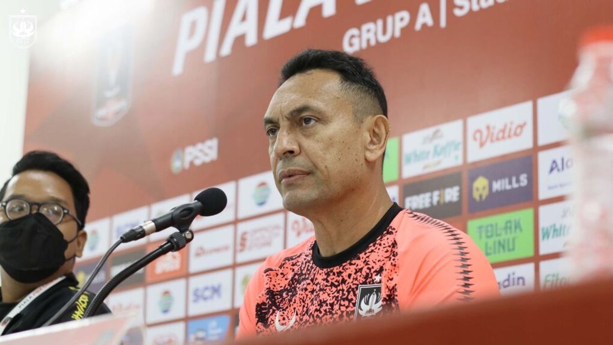 إقصاء أريما إف سي في كأس رئيس الدولة 2022 بمجموع المباراتين 1-4 مدرب PSIS Semarang: الفريق لعب بشكل جيد