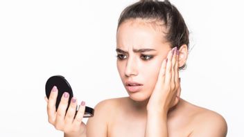 Let's Not Cracky, Follow 7 Tips For Make Up For Dry Skin