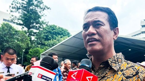 Mentan Amran Jamin Harga Ayam Tingkat Peternak Kembali Normal Seminggu ke Depan