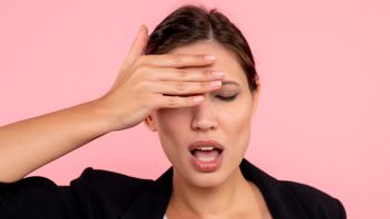 Often Considered Minor, 7 Causes of Frequent Eyelashes Falling that are Rarely Known