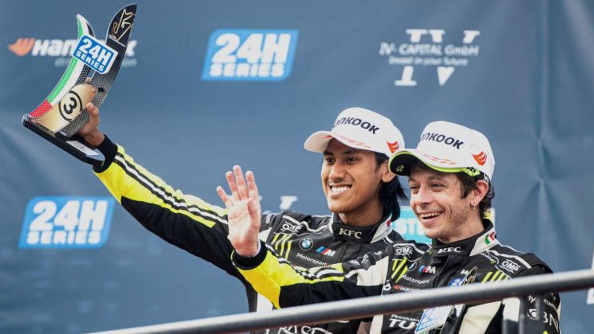 Joining Valentino Rossi's Team, Sean Gelael Podium III At The Dubai Resilience Racing 24 Hours