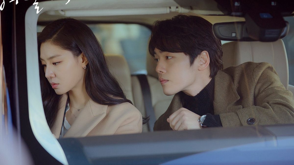 Kim Jung Hyun Et Seo Ji Hye, Nouveau Couple De 'Crash Landing On You'