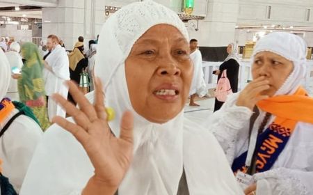 Tangis Wartini Pecah Akhirnya Bisa Lihat Ka'bah