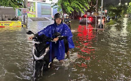 Cuaca EKstrem, Semarang Dikepung Banjir dan Jalur Pantura Menuju Surabaya Terputu