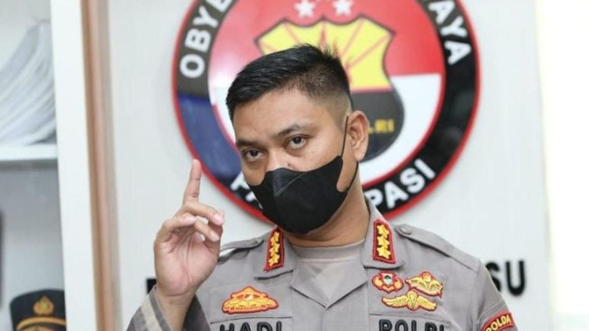 الشرطة الإقليمية في شمال سومطرة تقترح حظرا عائليا لعائلة رئيس المقامرة عبر الإنترنت Apin BK للهجرة