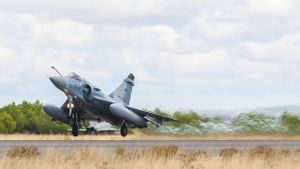 Jet Tempur Mirage 2000 Ukraina Jatuh, Presiden Zelensky: Tidak Ditembak Rusia