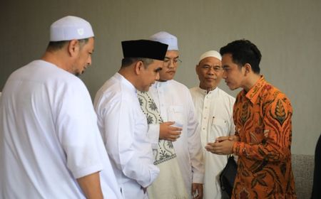 Sekjen Gerindra Silaturahmi dengan Gibran dan Habaib di Surakarta