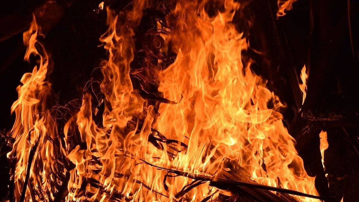 Tim Labfor Polda Sumsel Selidiki Kebakaran Gudang BBM di Ogan Ilir
