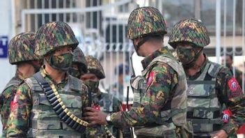 مواجهة النظام العسكري بالمقاليع والسهام، مقتل 20 البورميين