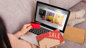 5 Tips Belanja Online Hemat di Momen Libur Sekolah