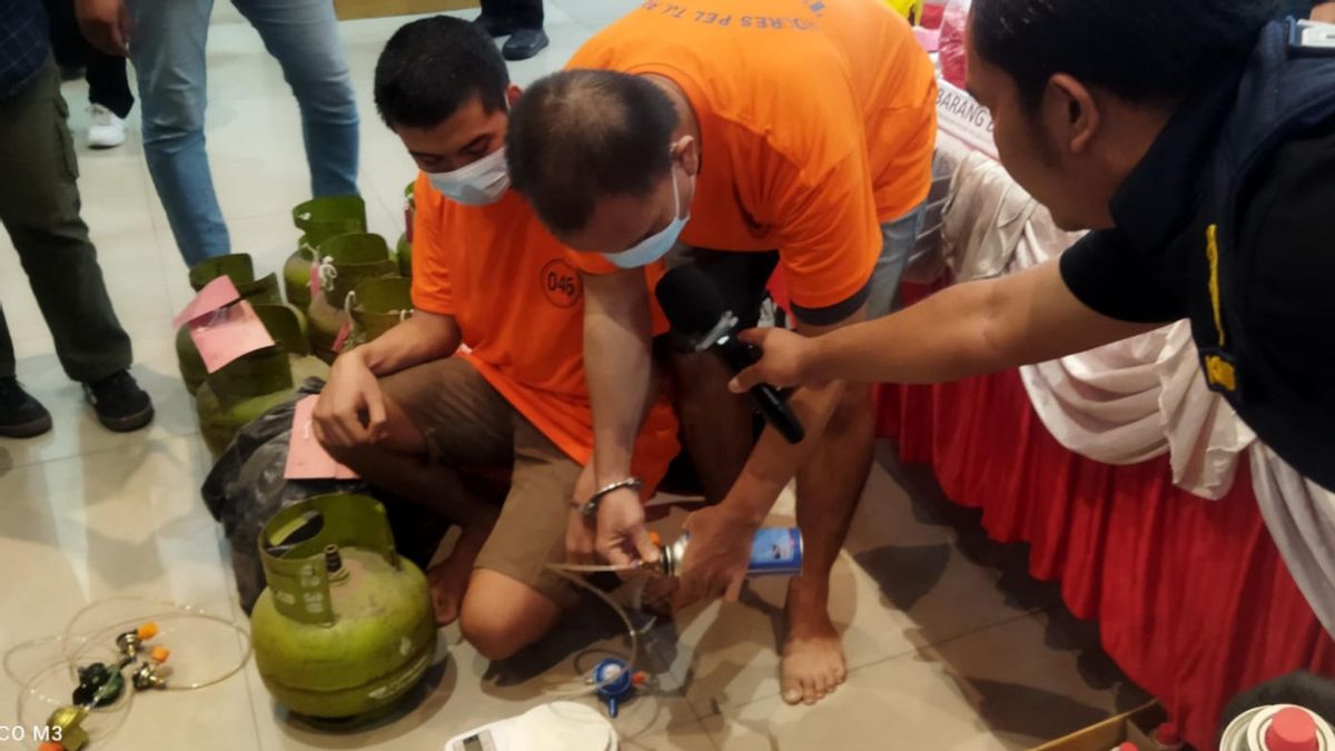 ستة من مشغلي الغاز المحمول يشتبهون في مواد متعددة ، التهديد بالسجن لمدة 6 سنوات