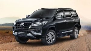 Toyota Segarkan Fortuner dengan Leader Edition, Tampil Lebih Gagah dan Modern