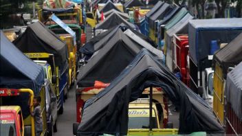 Zero ODOL Berlaku 2027, Kerusakan Jalan akibat Truk ODOL Habiskan Rp43 Triliun per Tahun
