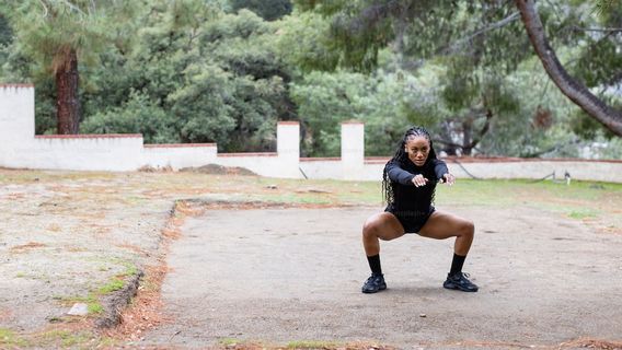 L'exercice pour renforcer les articulations du genou afin qu'elles restent stables et ne soient pas facilement douloureuses