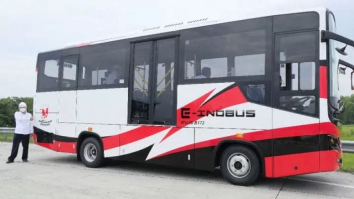Surabaya Dapat Bantuan 30 Bus Listrik dari Kemenhub pada 2023