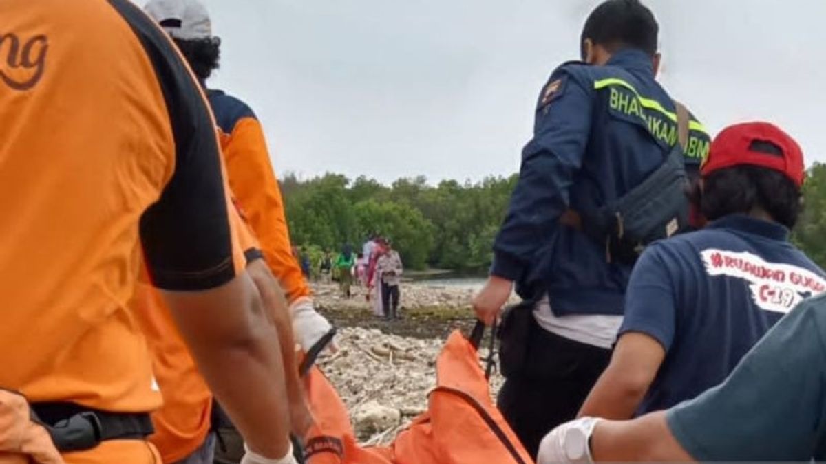 BPBD Jepara Evakuasi 2 Mayat Tergeletak di Beda Pantai Hari Ini
