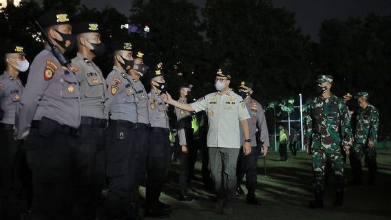 Anies Dit Que Les Cas De COVID-19 Augmentent à Jakarta En Raison De La Fête De L’Aïd