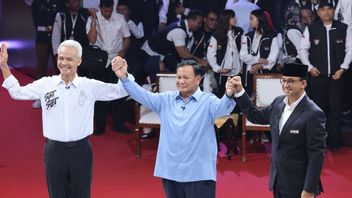 Anies 对 Debat 评论 提出质疑,Jokowi:Saa Bercakap 为了改进以及我们所有人的内省
