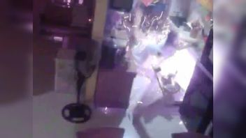 فيديو فيروسي لانفجار أسطوانة غاز في دوري كوسامبي جاكبار ، شرحت الشرطة السبب