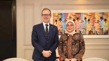 Swiss Minister Of Manpower And Ambassador Discuss Extension Of Employment Cooperation