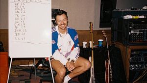 Harry Styles Geser Bruno Mars di Puncak Tangga Album Billboard 200