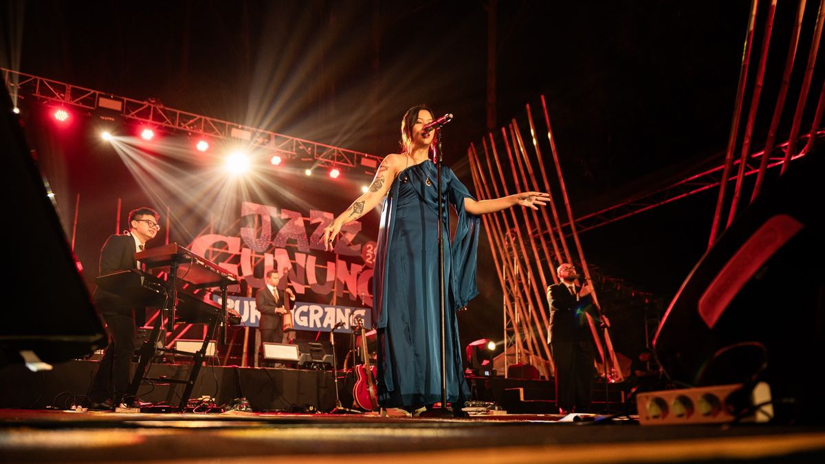 Padu Harmoni Musik, Alam dan Tradisi Terselenggara di Jazz Gunung Burangrang 