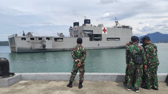 Kri Floating Hospital Dr Soeharso Arrive à Mamuju, Prêt à Traiter Les Patients D’urgence