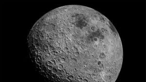 NASA Temukan Air di Permukaan Bulan