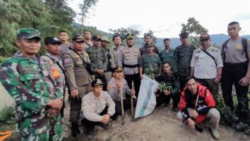 Police Name 6 Suspected Owners of 10 Hectare Cannabis Fields in Mount Karuhun Cianjur, But Still Wanted