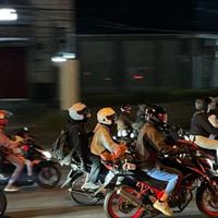 Pemudik Motor Mulai Padati Jalur Pantura Cirebon Malam Ini