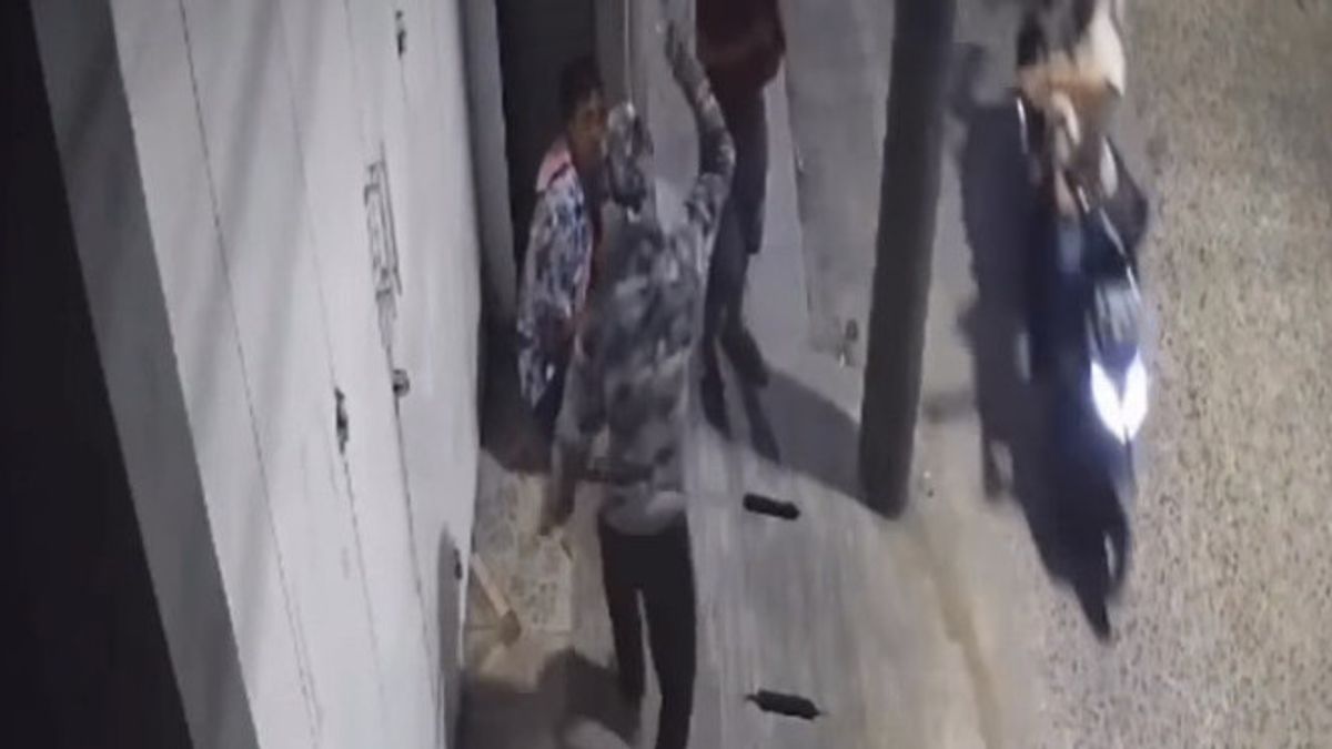 Polisi Tangkap Satu Begal Sadis, Perampas Handphone Milik Tukang Antar Kue di Cilincing