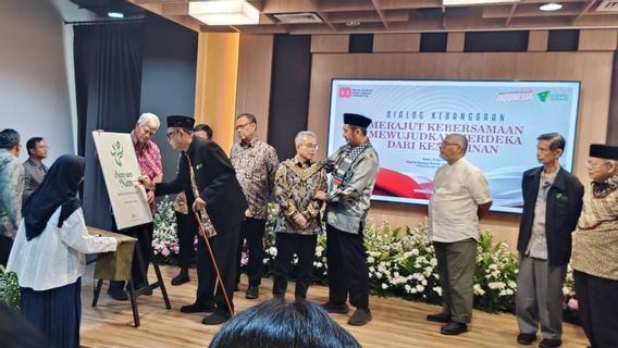 印度尼西亚独立于贫困,Dompet Dhuafa在印度尼西亚共和国80周年之际的信息