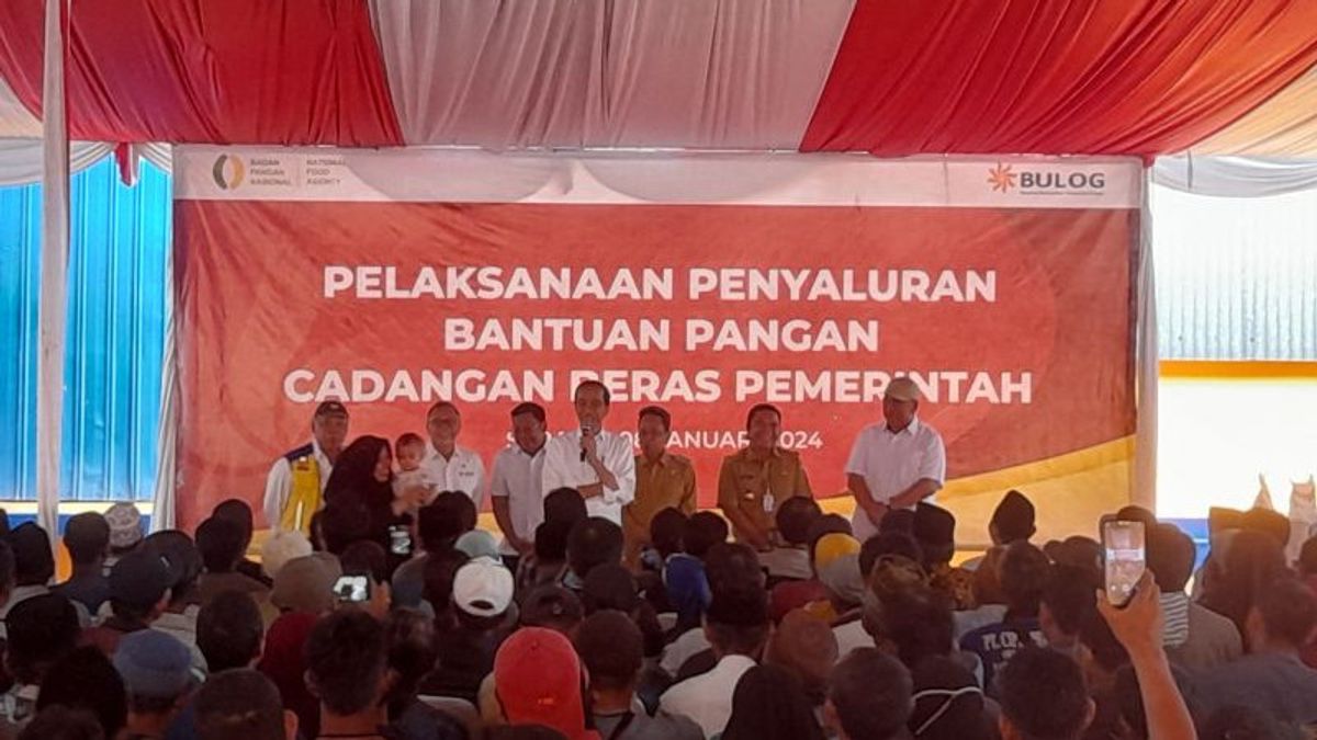 Salurkan Bantuan Pangan Di Serang, Jokowi Wacanakan Perpanjang Hingga Juni: Kalau APBN Mungkin